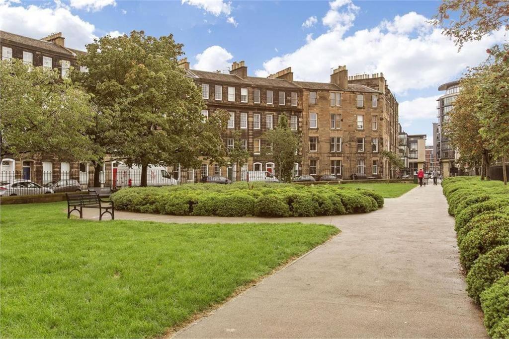 1 Bedrooms Flat In Central Edinburgh Haymarket, Heart Of Edinburgh Flat Sleeps 4 , Exterior foto